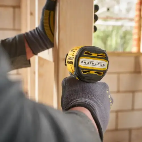 Aparafusador Impacto V20 18V Stanley SFMCF811D1T-QW